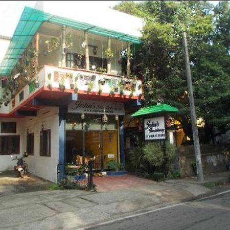 Johns Residency Kochi Exterior foto